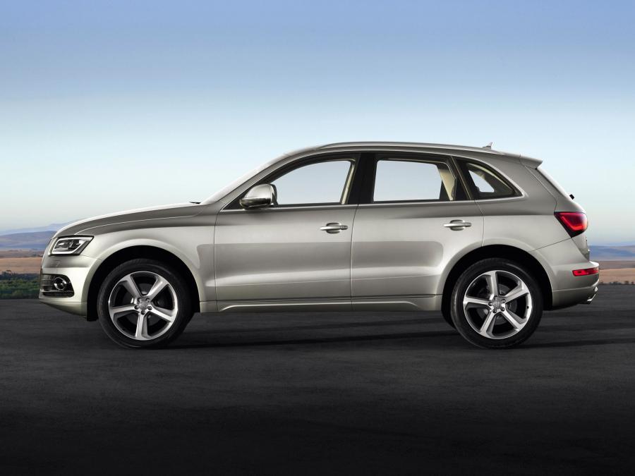  Audi Q5 TFSI Quattro (8R) 2012 года  (WW) (фото 8 из 30)